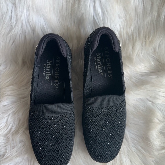 Skechers Black Flats with Sparkly Texture - Picture 7 of 16